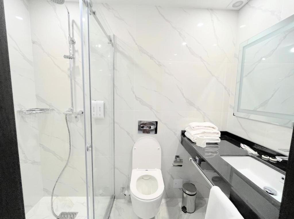 Resident Hotel Gogol อัลมาตี ภายนอก รูปภาพ