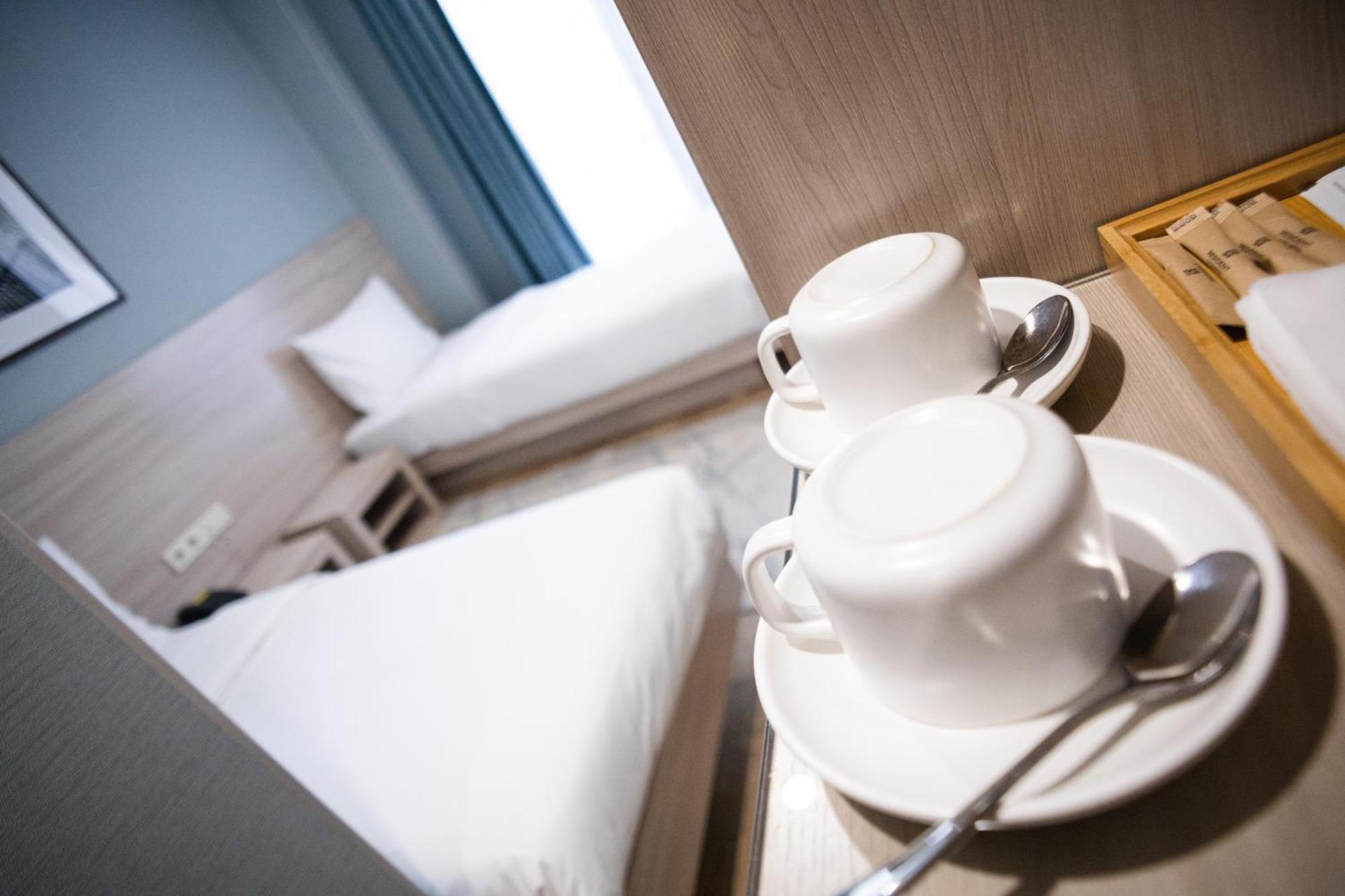 Resident Hotel Gogol อัลมาตี ภายนอก รูปภาพ